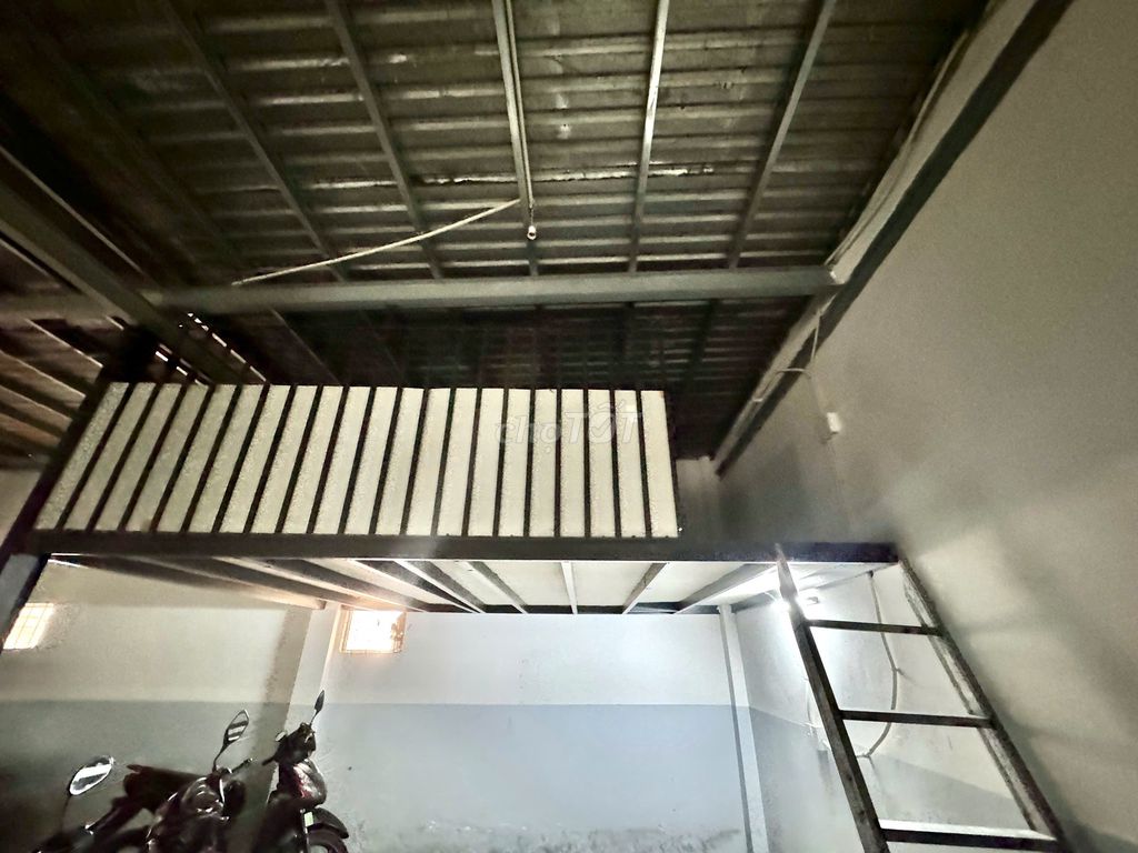 Gác lửng cho thuê tại đường số 30, Gò Vấp - Chỉ 700K!