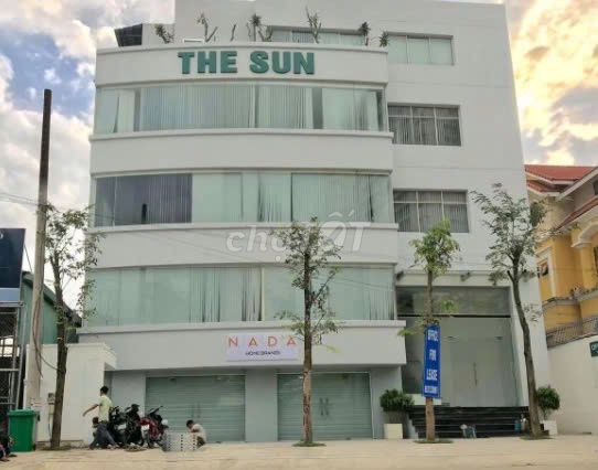 Nhà nguyên căn mặt tiền Tô Hiến Thành, Quận 10 - Diện tích 1010m², giá 300 triệu/tháng