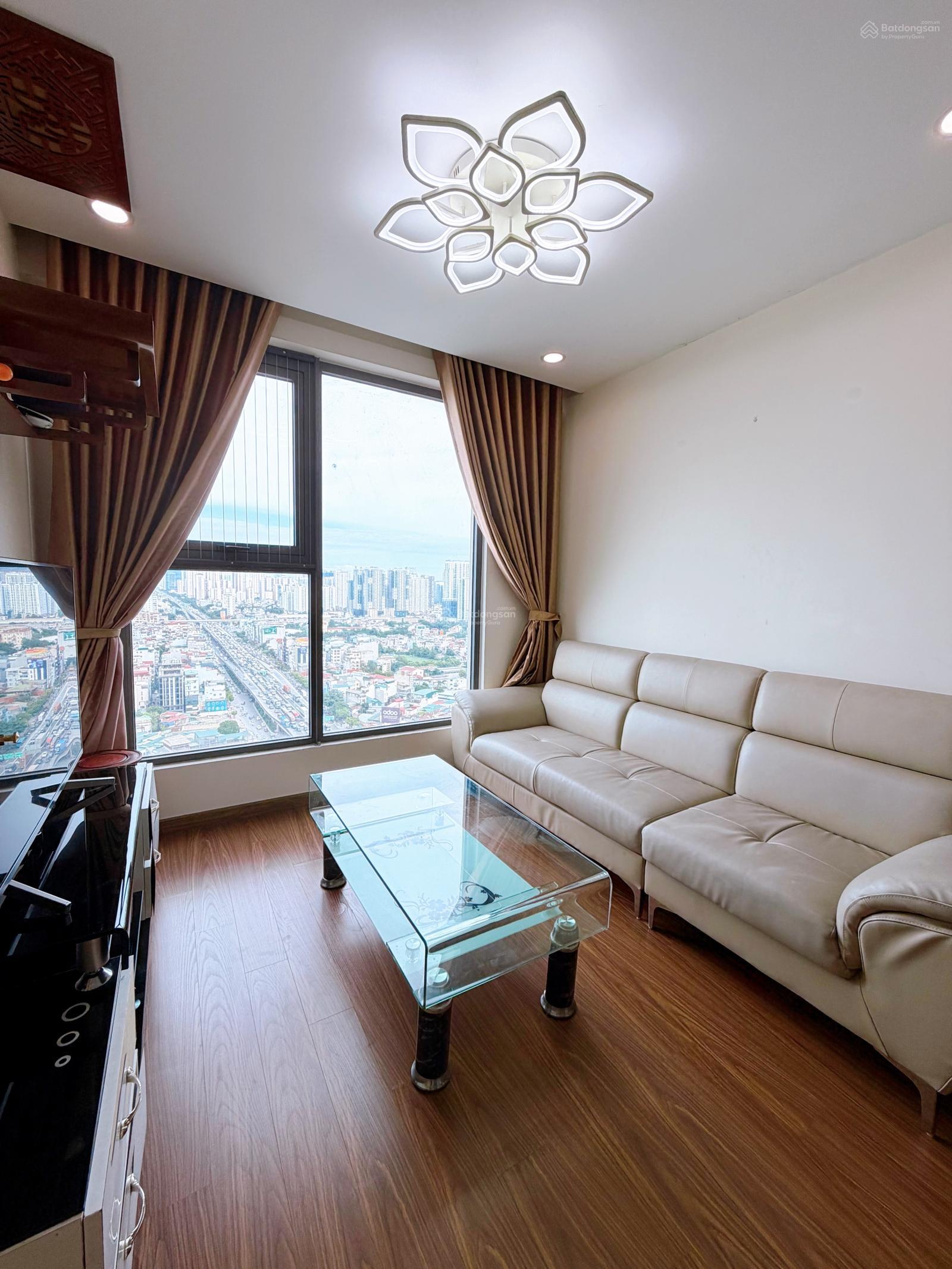 Căn hộ 3 phòng ngủ Eco Green City 95m² giá 15 triệu - View thành phố tuyệt đẹp!