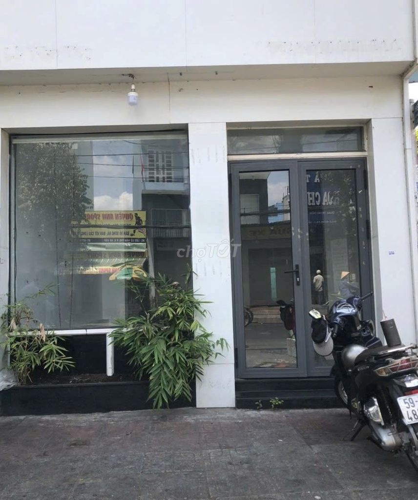 Nhà góc 2 mặt tiền Nguyễn Văn Đậu 74.8m² giá 10,5 tỷ - Vị trí đẹp, hẻm xe hơi