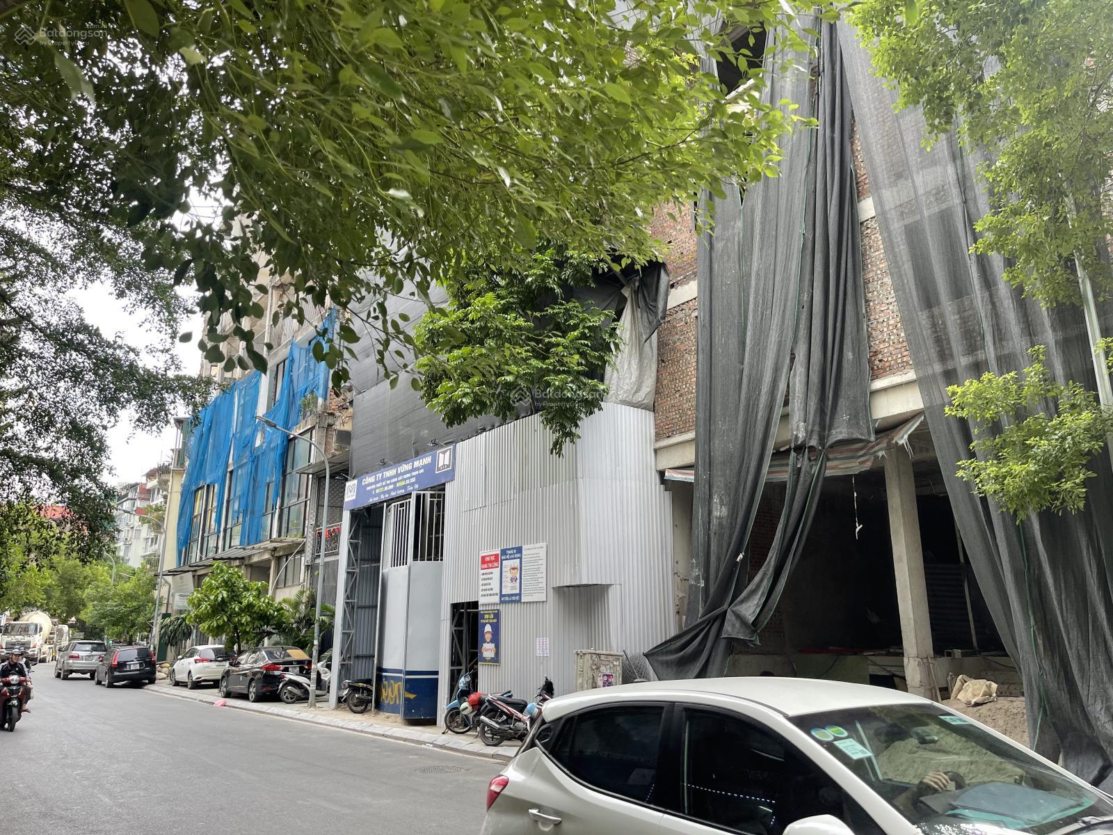 Nhà cho thuê mặt phố Tô Ngọc Vân 100m² giá 95 triệu - Kinh doanh đa ngành nghề, view Hồ Tây thoáng mát!