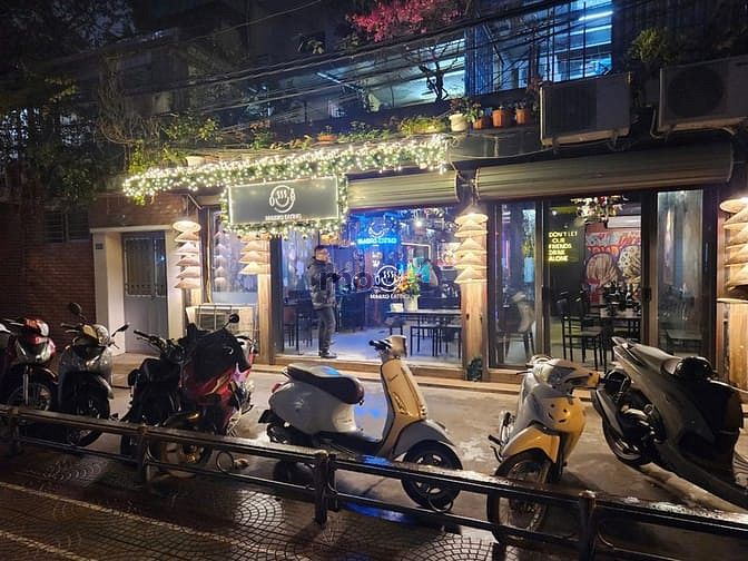 Nhà cho thuê 102K16 phố Nguyễn Hiền, Bách Khoa, 103m² - Vị trí kinh doanh lý tưởng!