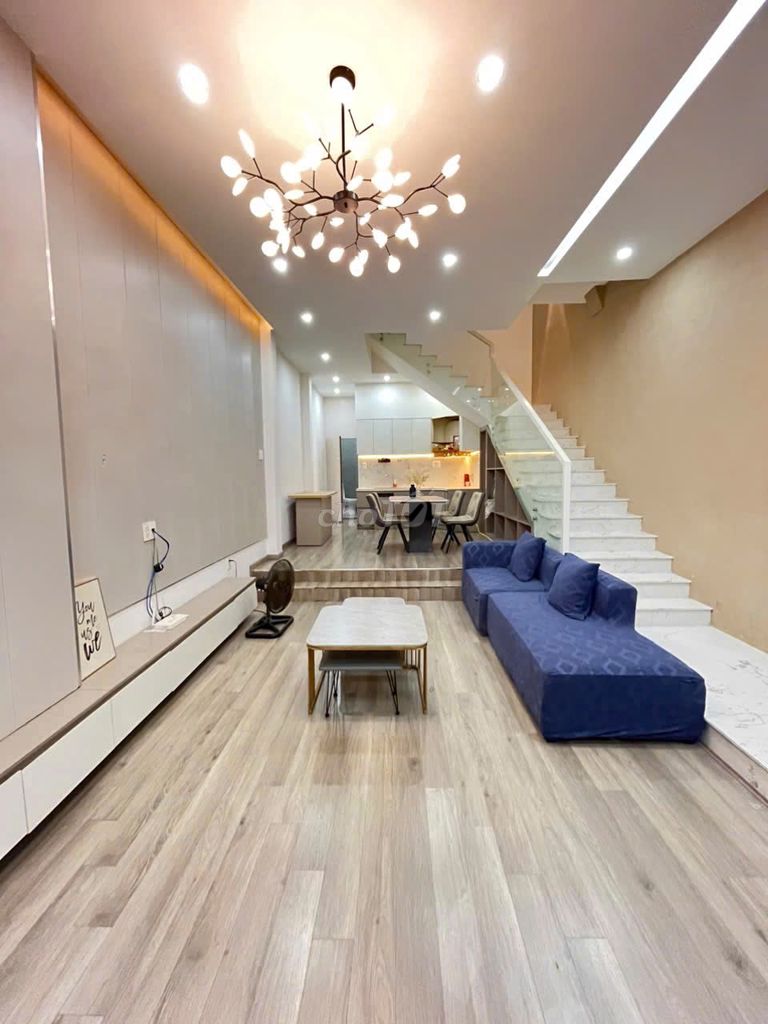 Nhà 3 phòng ngủ 3 WC đầy đủ nội thất - Hải Châu - 15 triệu, cho nuôi thú cưng!