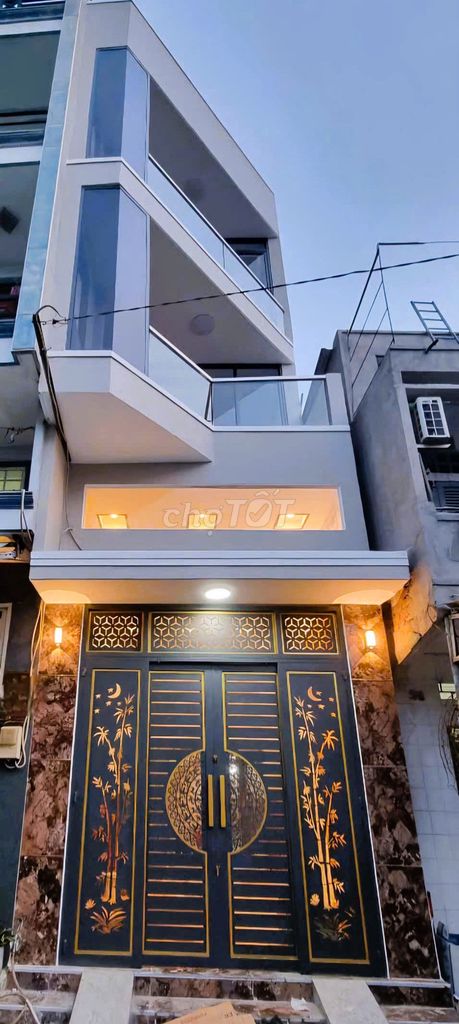 Bán nhà 5 tầng mặt tiền đường nhựa P4-Q8 diện tích 66m² giá 9.15 tỷ - Ô tô vào tận nhà!