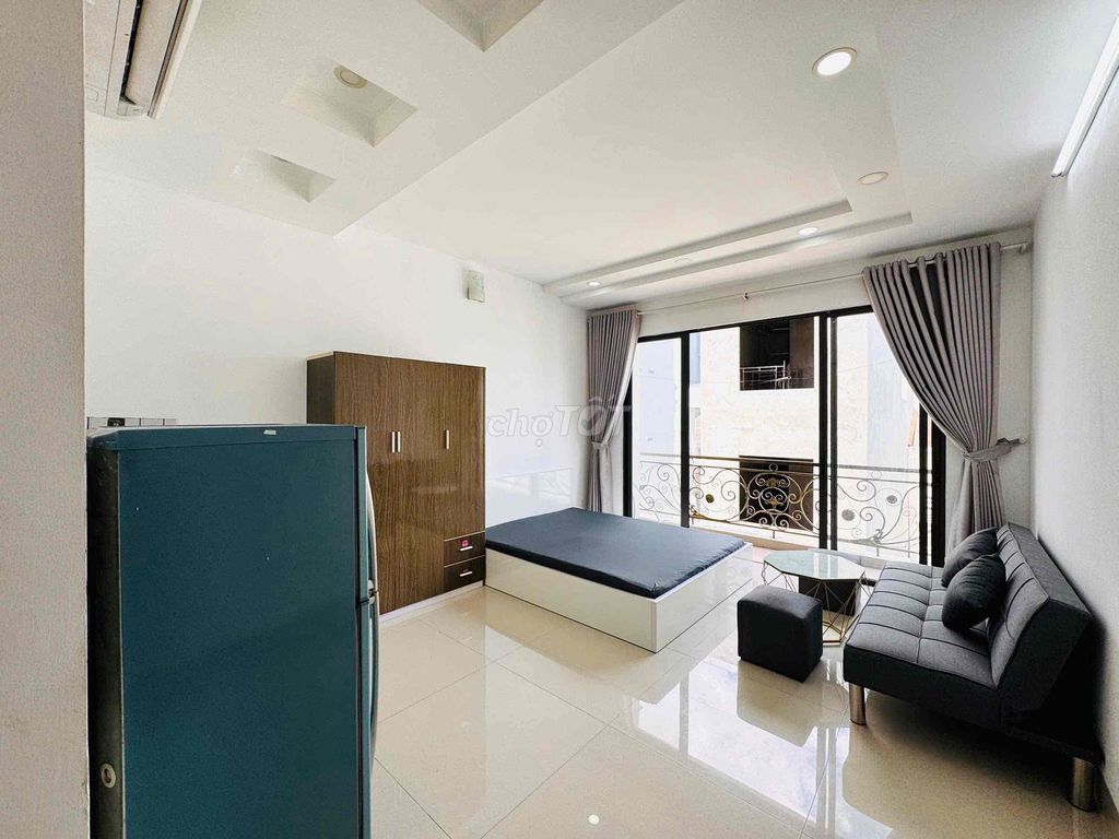Căn hộ Studio Ban Công 30m² giá 6 triệu - An ninh và tiện nghi hiện đại!
