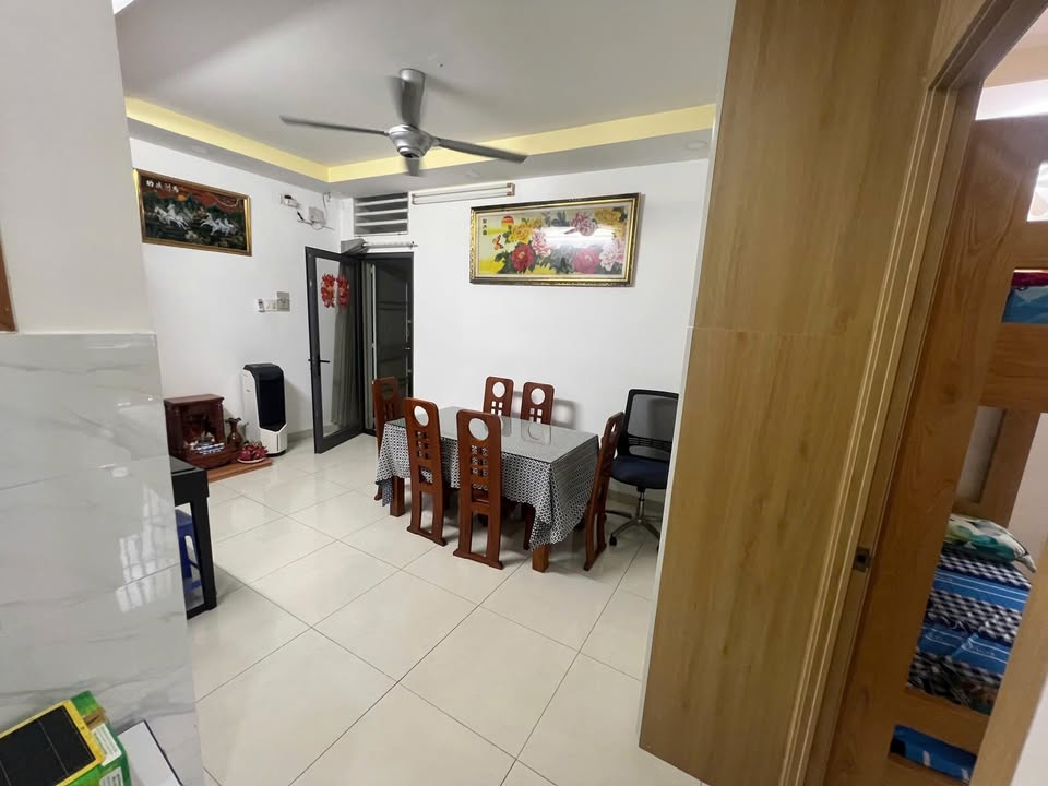 Căn hộ 2PN 189B Cống Quỳnh, Q1 - Giá chỉ 3,7 tỷ - View công viên tuyệt đẹp!