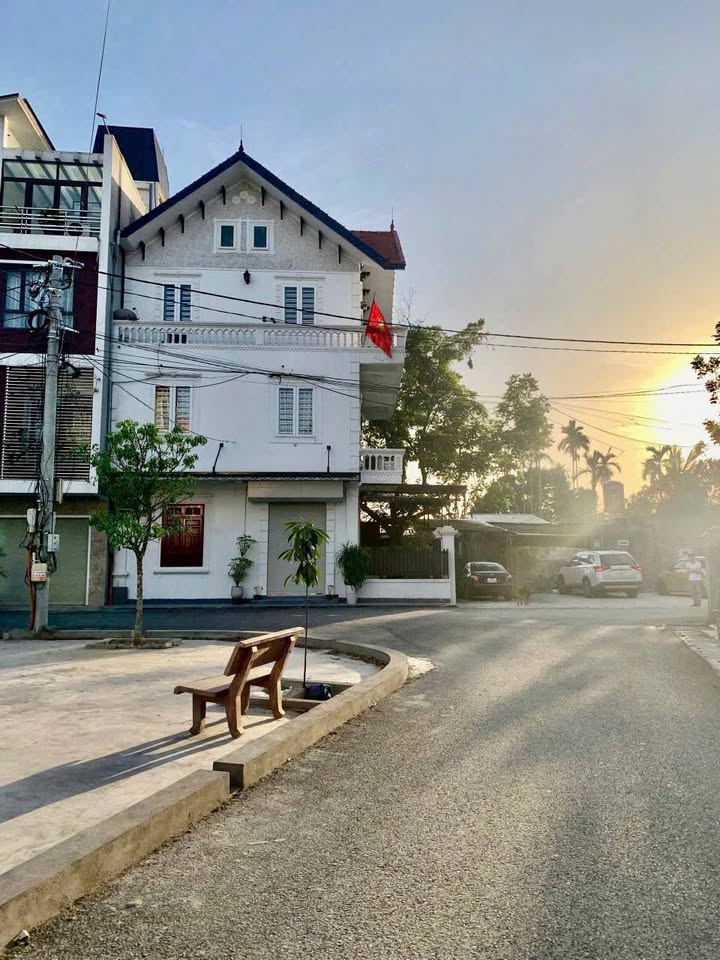 Biệt Thự góc Tân Dương 59m² giá 5 tỷ - View sông tuyệt đẹp!