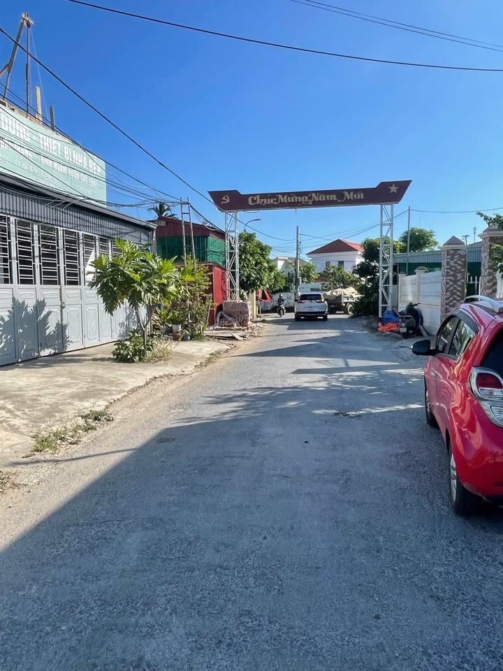 Đất nền mặt đường Xuân Diệu, Hòa Nghĩa, Dương Kinh, Hải Phòng 112m² giá chỉ 2 tỷ - Đầu tư sinh lời tốt!