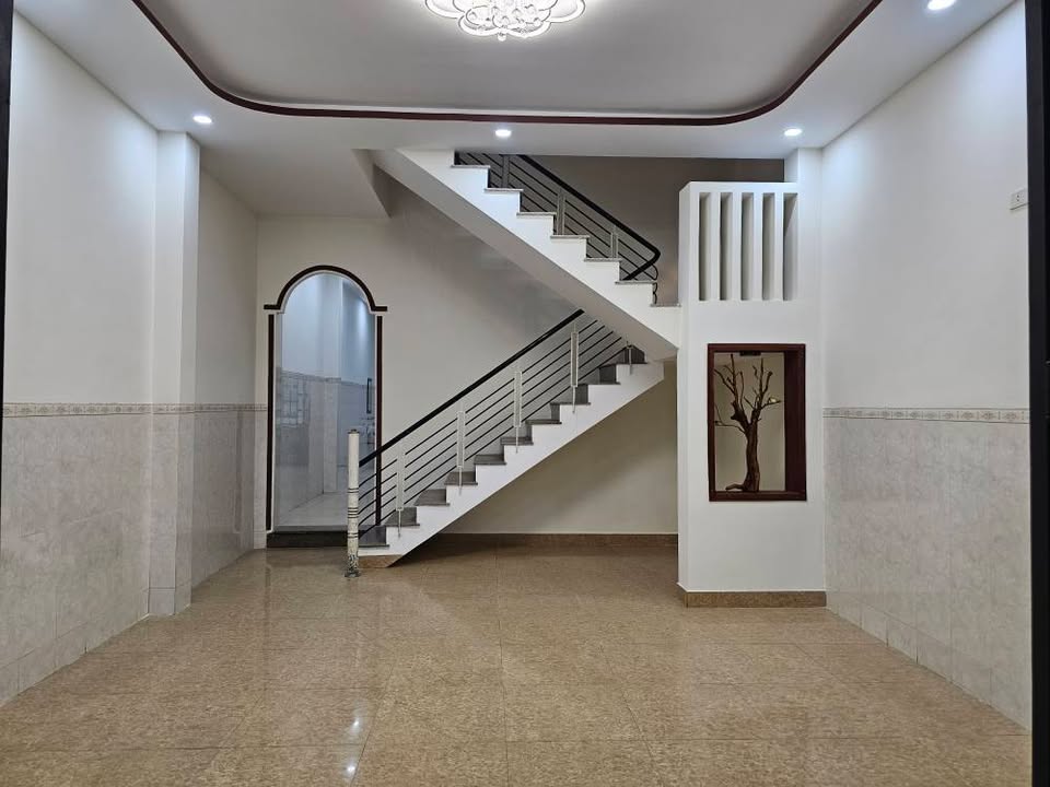 Nhà 2 Tầng Đường Phước Trường 17, 80m² giá 10 tỷ - Gần biển và tiện ích đầy đủ!