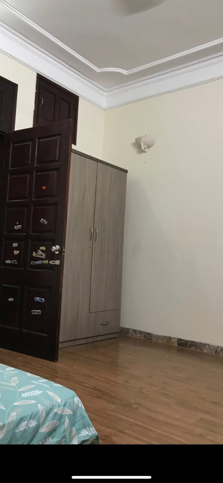 Phòng cho thuê tại Ngõ 1194 Đường Láng 30m² - Không chung chủ, an ninh tốt!