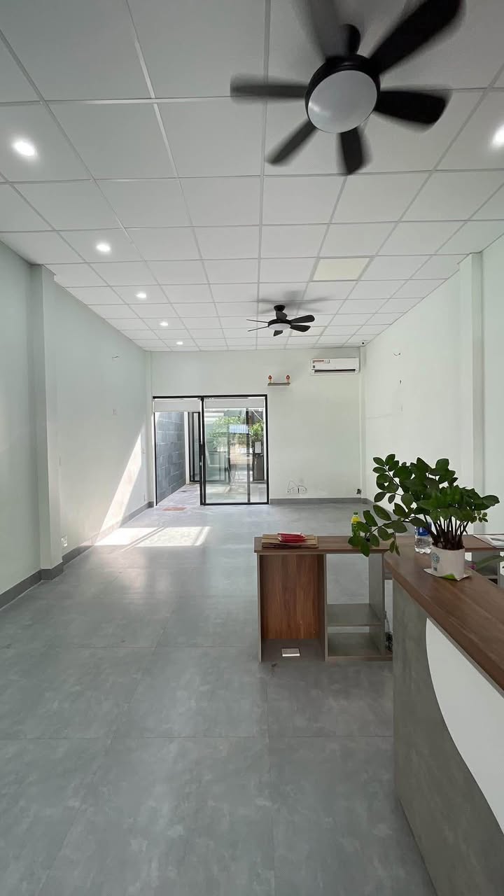 Cho thuê nhà mặt tiền Nguyễn Quang Diêu, Cẩm Lệ, 96m² - Vị trí thuận lợi cho kinh doanh!