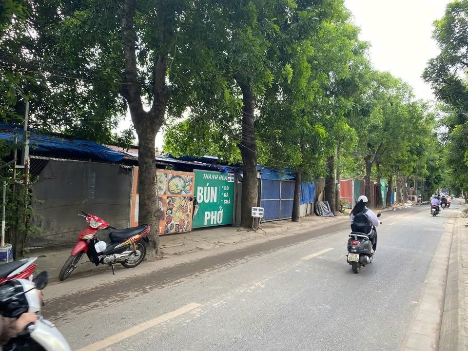 Cho thuê mặt bằng mặt đường Đông Ngạc 80m² - Vị trí đắc địa, kinh doanh sầm uất!