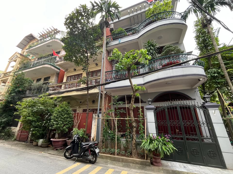 Nhà riêng Phân Lô Tam Trinh 70m² giá 20 tỷ - Ô tô tránh, tiện ích ngập tràn!