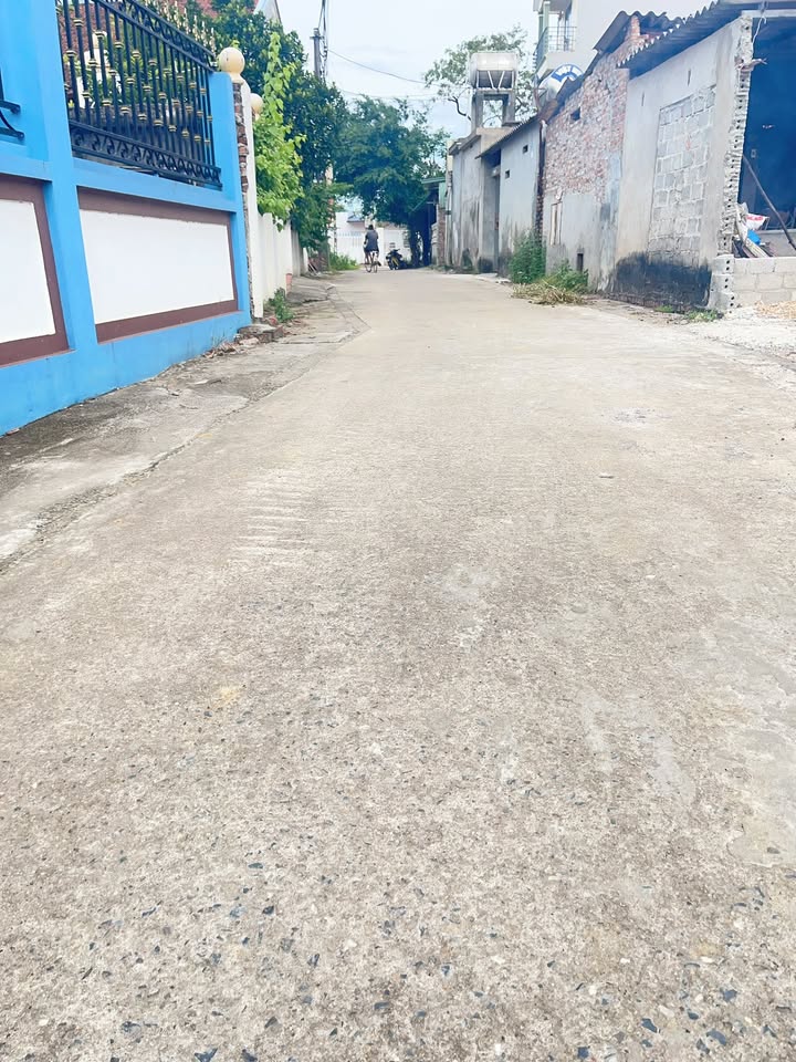 Đất thổ cư 144m² tại Phú Cát - Sát trường học, chỉ 3 tỷ!