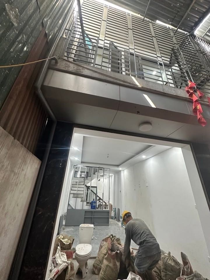 Nhà phố Vĩnh Hưng Hoàng Mai 35m² giá 3.5 tỷ - Chính chủ bán gấp!