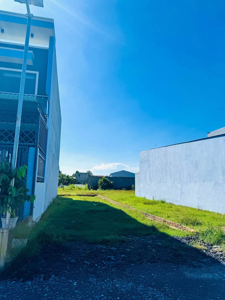 Đất thổ cư 118m² Tân Phú Trung, Củ Chi giá 2.4 tỷ - Đầu tư sinh lời ngay!