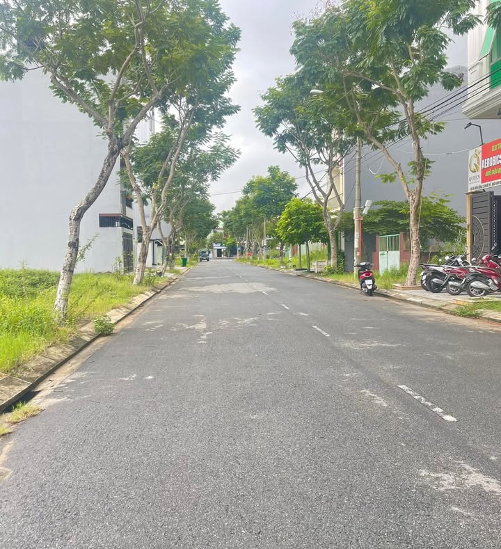 Đất nền Khuê Mỹ, Đà Nẵng 90m² giá 7.25 tỷ - Đầu tư sinh lời tuyệt vời!