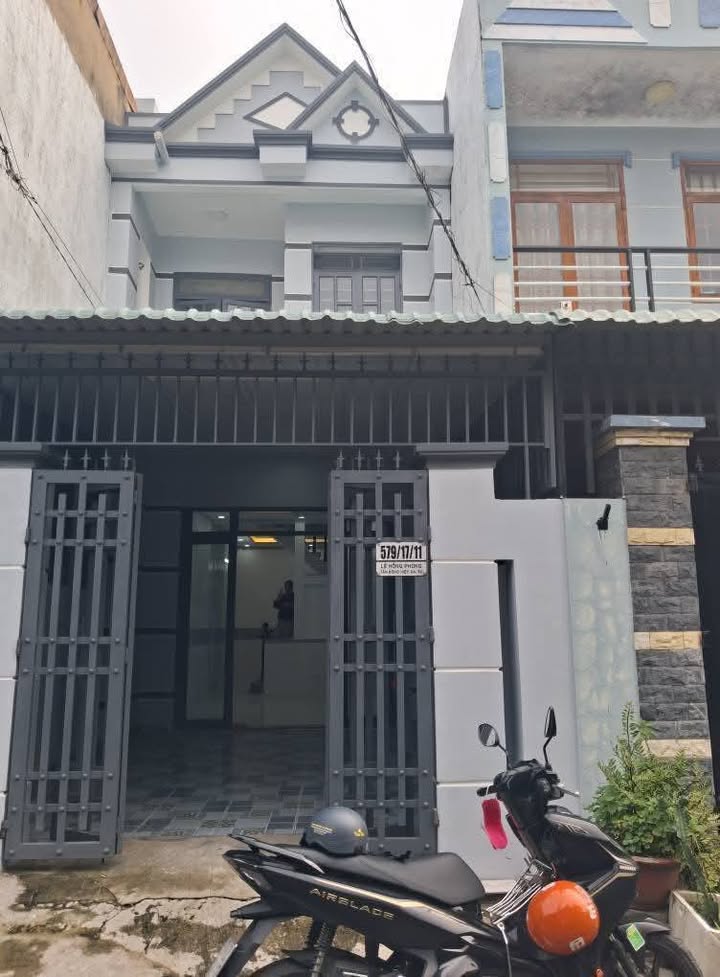 Nhà 1 Trệt 1 Lầu Dĩ An 68m² giá 3.7 tỷ - Mặt tiền đường xe tải, kinh doanh thuận lợi!