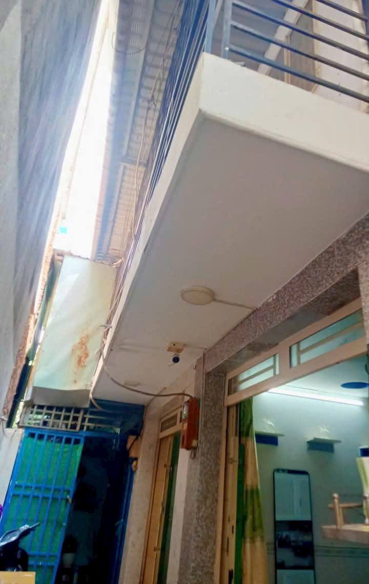 Nhà bán Quận 7, Nguyễn Thị Thập 15m² giá 840 triệu - Khu an ninh yên tĩnh, gần tiện ích!