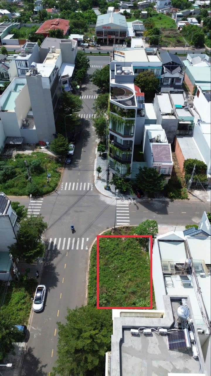 Đất góc 2 mặt tiền Lê Đại Hành, Tuệ Tĩnh 155m² giá 10.5 tỷ - Vị trí đắc địa không thể bỏ lỡ!