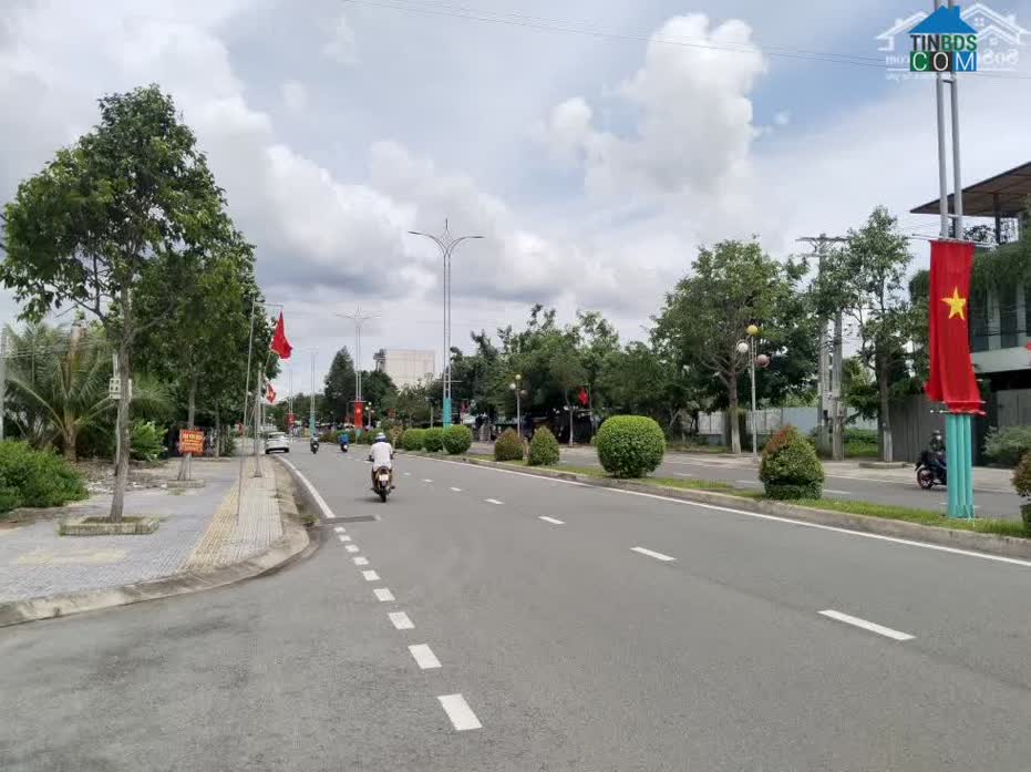 Đất lô góc mặt tiền Nguyễn Văn Nguyễn 213m² giá thỏa thuận - Cơ hội đầu tư vàng!