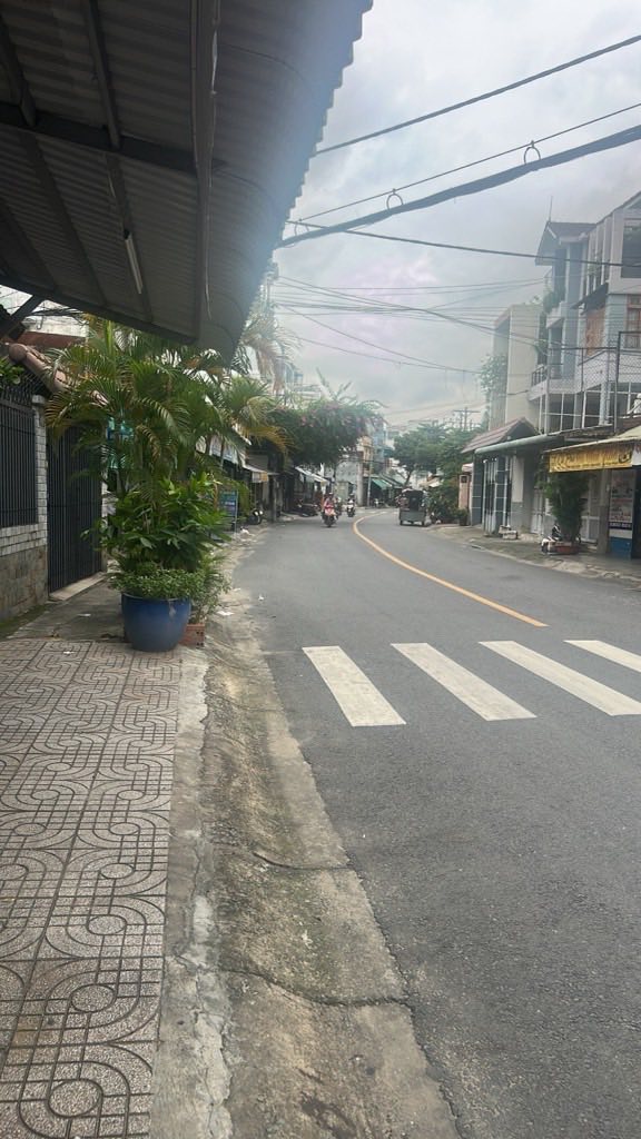 FrontHouse Tân Phú 72m² giá 15.5 tỷ - Mặt tiền kinh doanh sầm uất!