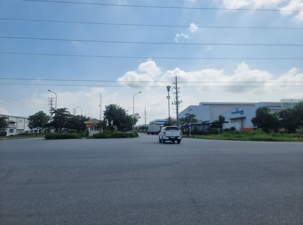 Đất thổ cư Quế Tân, Quế Võ, Bắc Ninh 81m² giá 1.1 tỷ - Mặt tiền rộng, ô tô tải vào tận nơi!