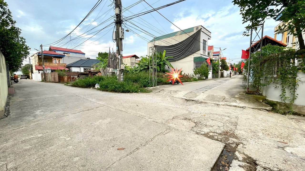 Đất nền góc 96m² tại Phú Hữu, Mê Linh, Hà Nội - Giá chỉ 4 tỷ!