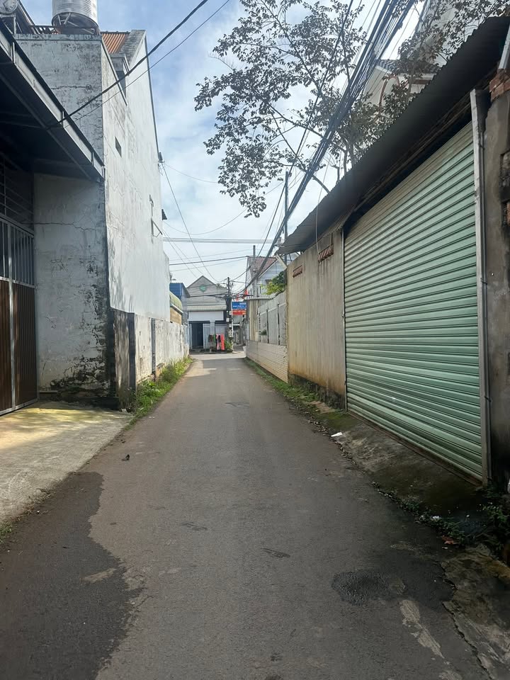 Nhà mặt tiền Nguyễn Tri Phương Long Khánh 140m² giá 3.5 tỷ - Đầu tư sinh lời ngay!