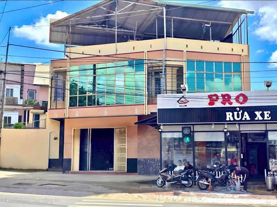 Lô kinh doanh 185m² Đà Lạt giá 23 tỷ - Vị trí đắc địa, sổ hồng riêng!