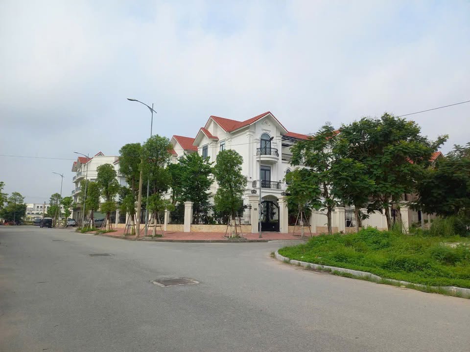 Biệt thự Townhouse KĐTM Phú Lương Hà Đông 200m² - Giá đầu tư hấp dẫn!
