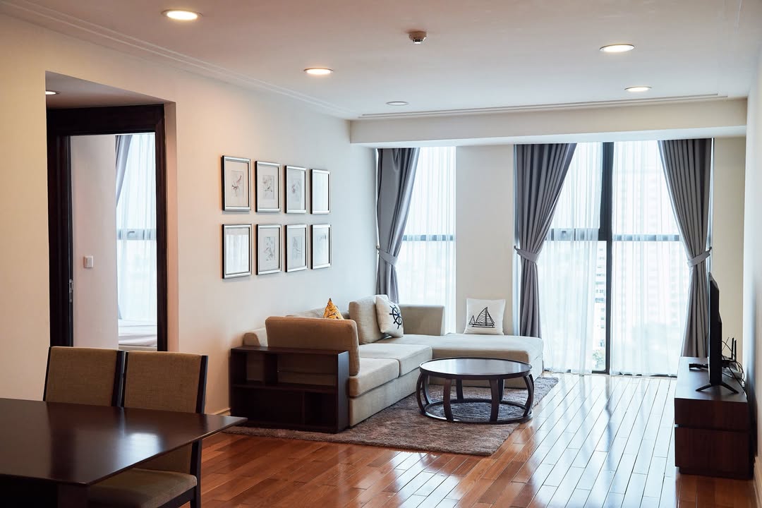 Chung cư Hoàng Thành Tower Hai Bà Trưng 130m² - Thiết kế 3 phòng ngủ view đẹp, bàn giao ngay!