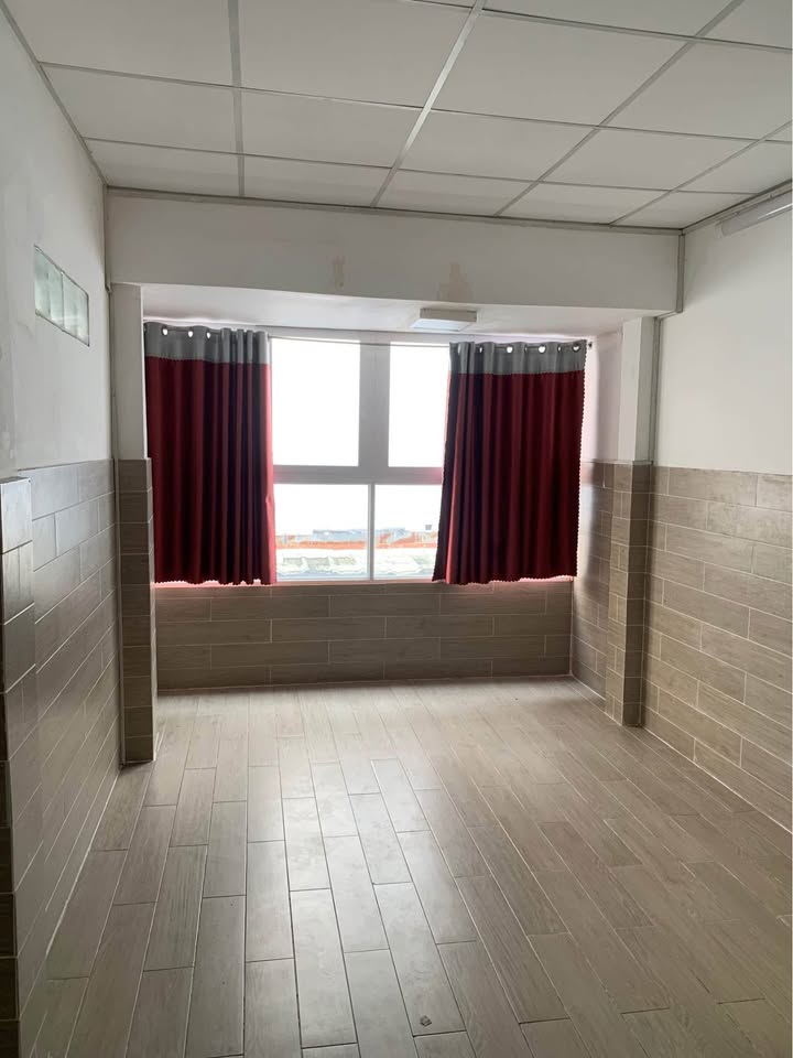 Nhà bán Quận 4 - 21m² giá 4.25 tỷ - Gần ĐH Luật, vị trí đắc địa!