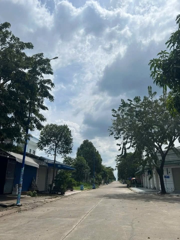 Đất nền 5m đường DL12 Mỹ Phước 3, Bến Cát, Bình Dương giá 2 tỷ - Vị trí đẹp gần công viên