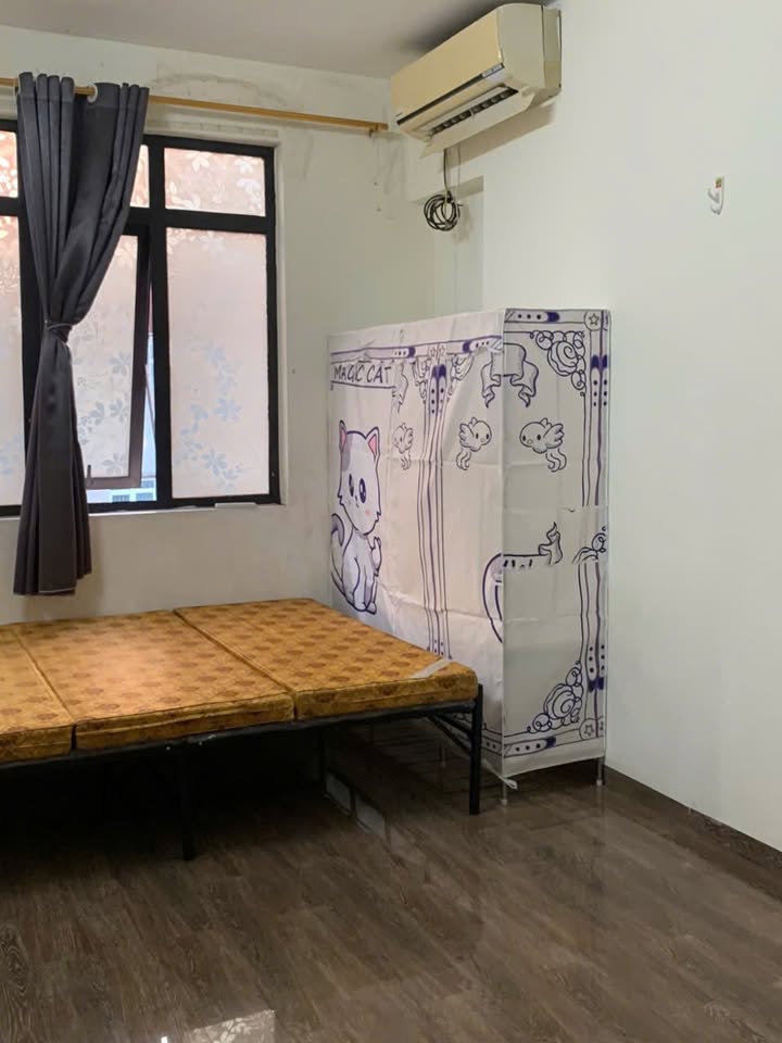 Chung cư cho thuê ngõ 161 Thịnh Quang, Đống Đa 4 triệu - Nội thất đầy đủ, sẵn sàng ở ngay!