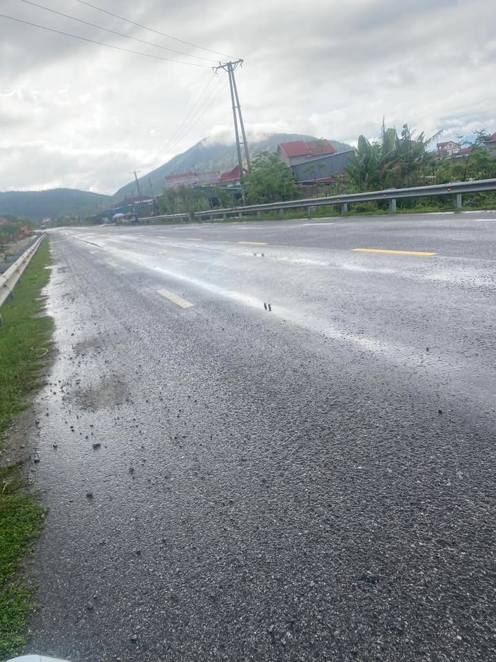 Đất nền Cẩm Sơn 1075m² giá 2 tỷ - Đường rộng thênh thang thuận tiện!