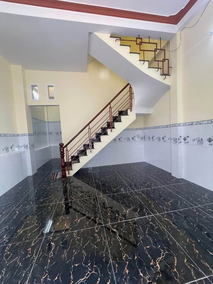 Nhà mặt tiền Đống Đa Quy Nhơn 40m² giá 3.5 tỷ - Gần công viên, thuận tiện đi lại!