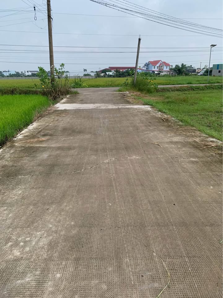 Đất nền Đức Hòa Thượng 155m² giá 1.1 tỷ - Sổ hồng chính chủ, vị trí đẹp!