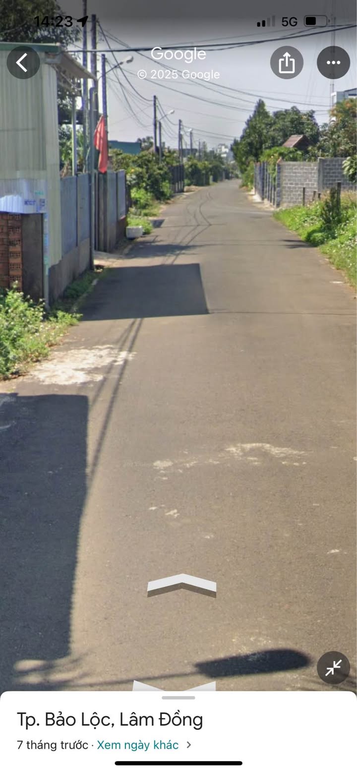 Lô đất 2 mặt tiền hẻm 82 Nguyễn Tri Phương, Bảo Lộc 300m² giá 2.6 tỷ - Đầu tư sinh lời cao!