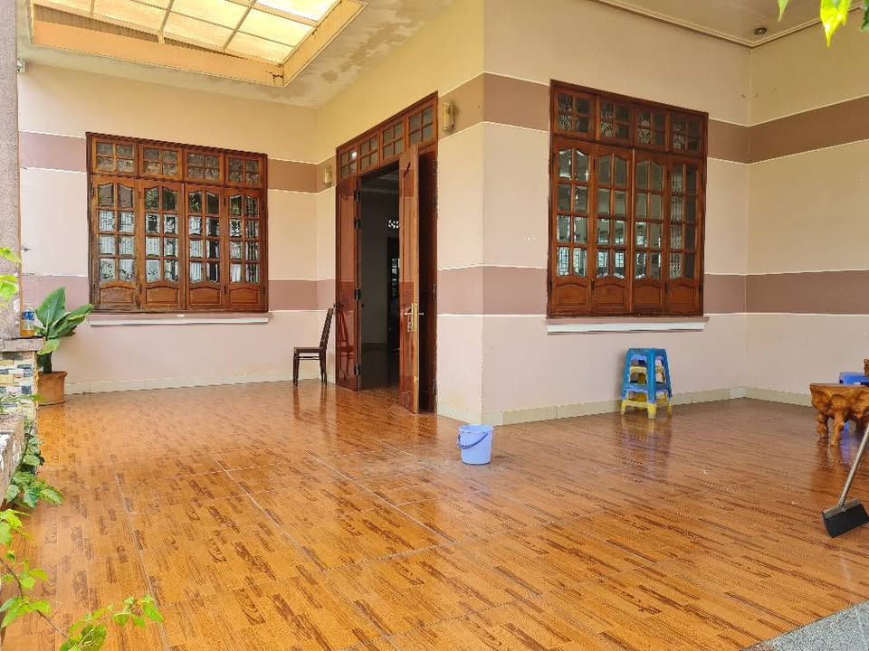 Nhà sân vườn nghỉ dưỡng tại Bảo Lộc 589m² giá 6.3 tỷ - Không gian thoáng mát lý tưởng!