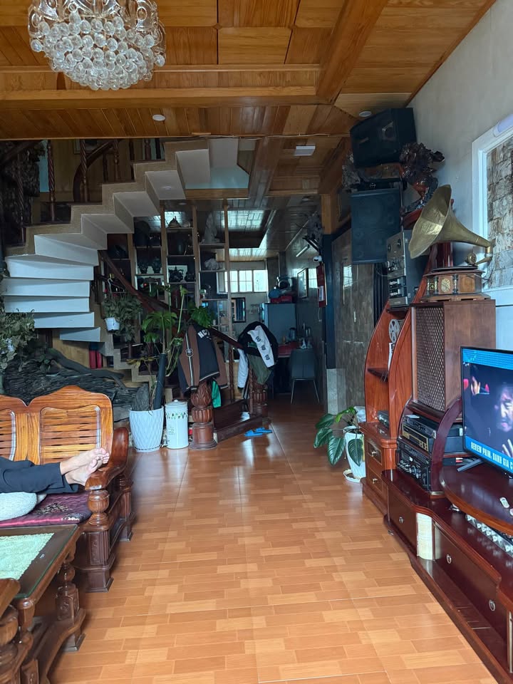 Nhà phố đường Nguyễn Siêu, Đà Lạt 70m² giá 4.5 tỷ - Nhà đẹp vào ở ngay!