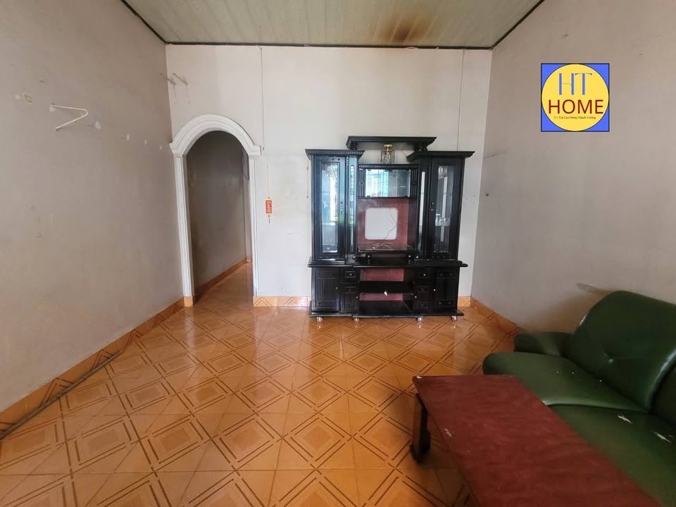 Nhà cho thuê hẻm Nguyễn Công Trứ, Bảo Lộc 1PN giá chỉ 3.5 triệu/tháng - Tiện nghi đầy đủ!