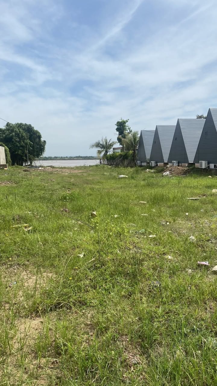 Đất mặt tiền đường Số 5, Long Phước, Thủ Đức 1990m² giá 34 tỷ - Vị trí độc tôn bên sông!