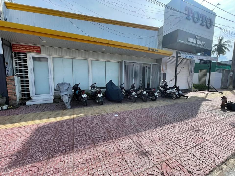 Cho thuê mặt bằng 200m² đường Hùng Vương, Phan Thiết - Kinh doanh sầm uất chỉ 20 triệu/tháng!