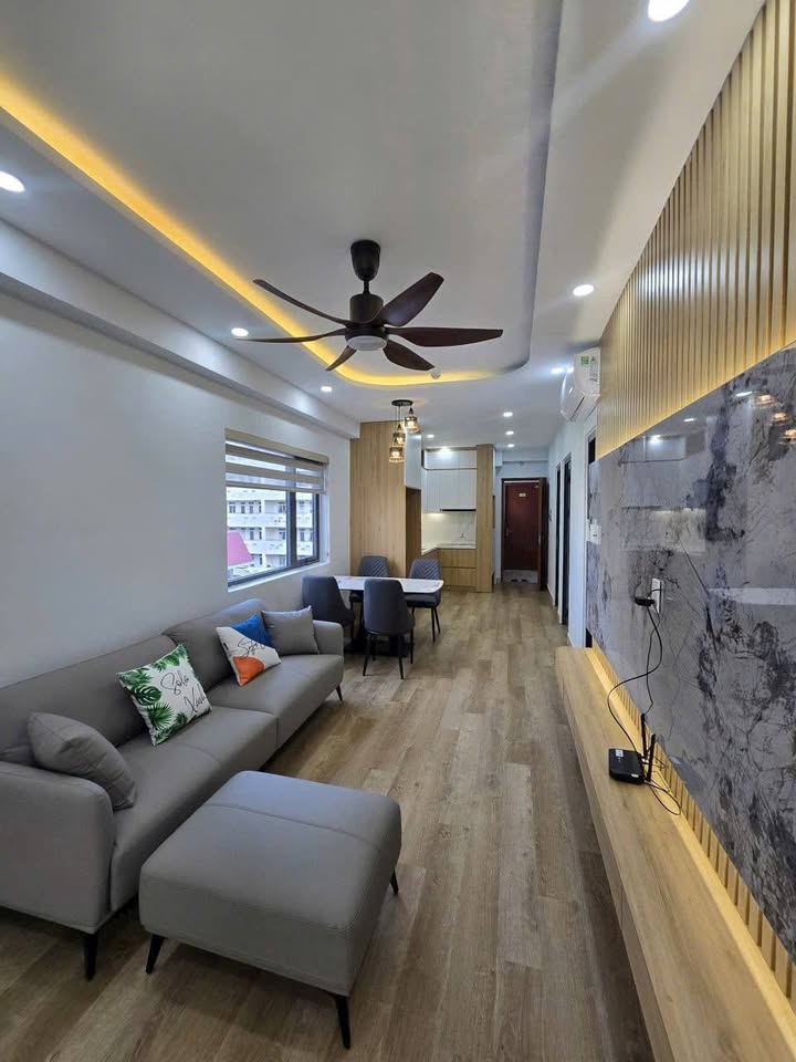 Căn hộ Napoleon Nha Trang 72m² giá 2.8 tỷ - Hướng nhìn Hòn Chồng thoáng mát!