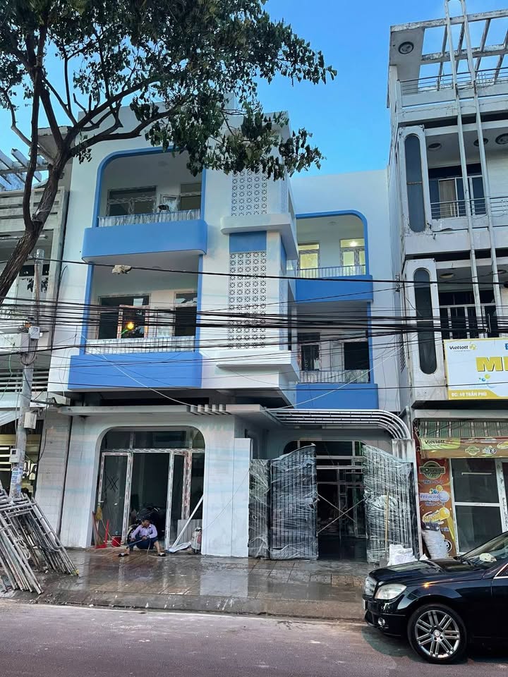 Nhà mặt tiền Trần Phú, Vĩnh Nguyên, 195m² giá 39 tỷ - Cơ hội đầu tư lý tưởng!