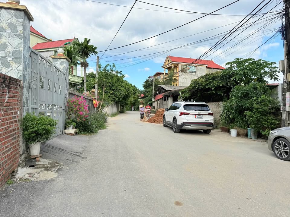 Đất nền Định Trung Vĩnh Yên 100m² giá 2.3 tỷ - Đầu tư khôn ngoan!