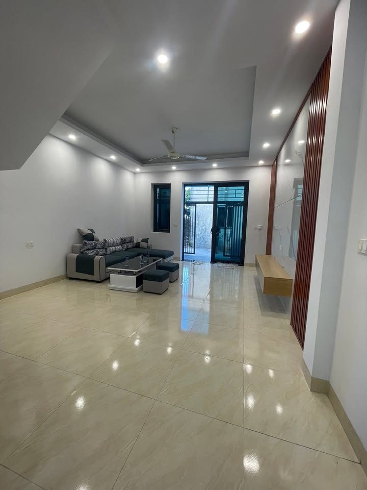 Nhà 3 tầng phố Nam Thịnh Ninh Sơn 62m² giá 2 tỷ - Chính chủ bán ngay!