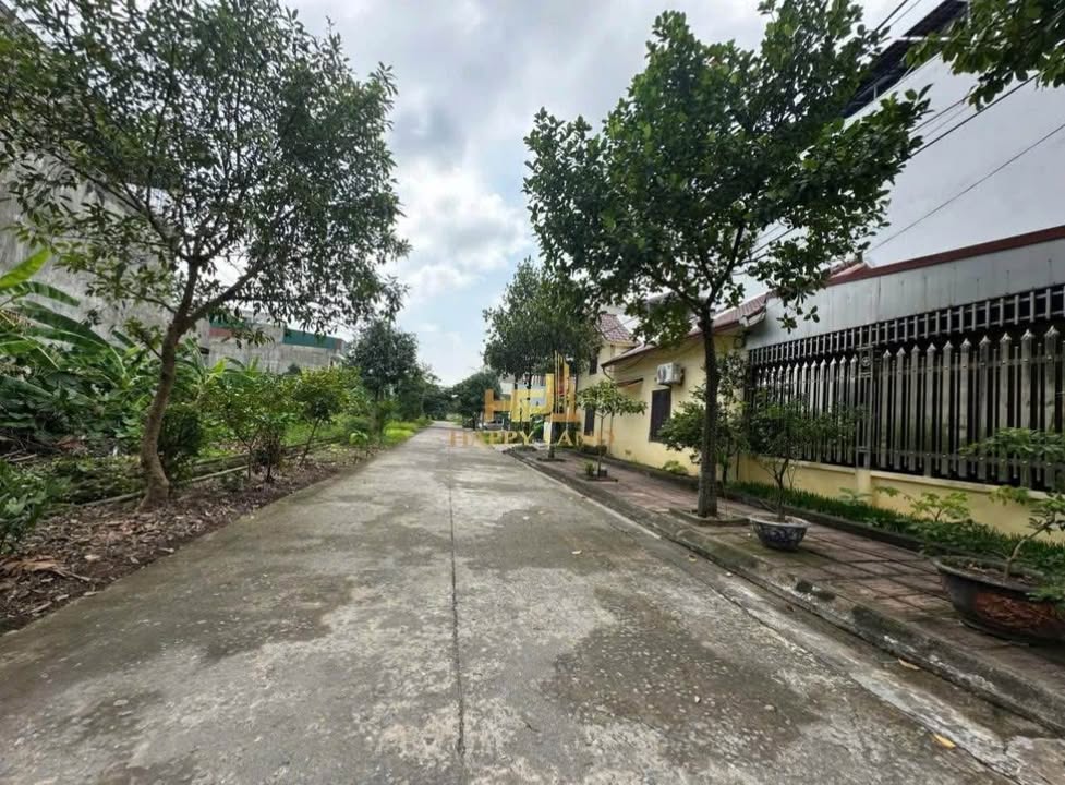 Đất vườn Ninh Sơn 120m² giá thương lượng - Vị trí đắc địa gần chợ