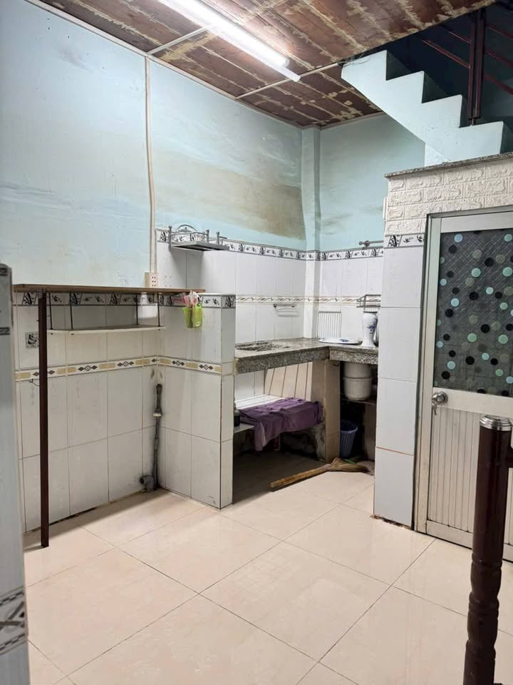 Nhà phố 21m² Bình Chánh, giá 920 triệu - Đầy đủ tiện ích quanh nhà!